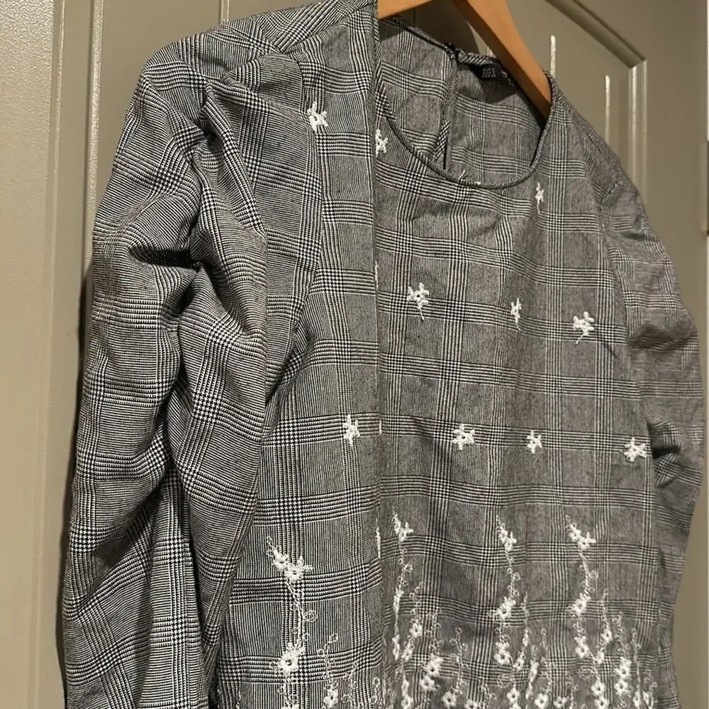 ZARA Lace Embroidered Top Sz S